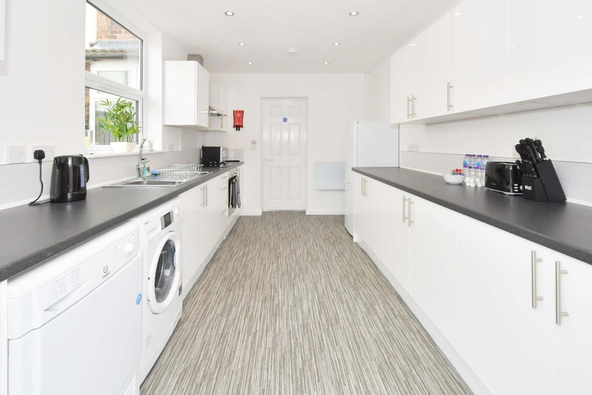 Townhouse @ 86 Brooklyn Street Crewe Villa Exterior foto